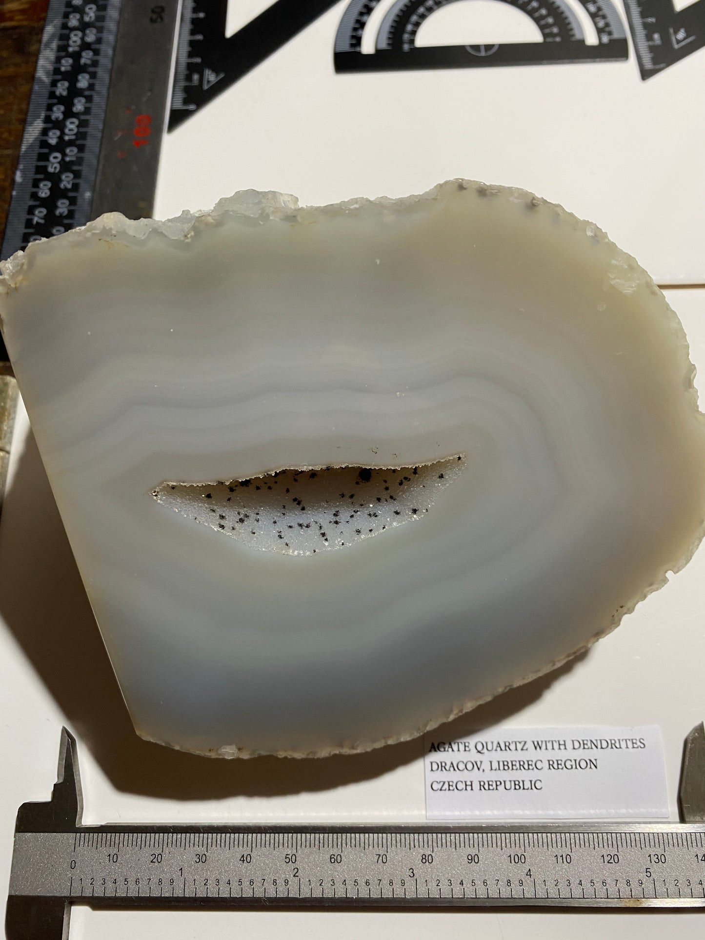 AGATE QUARTZ WITH DENDRITES : DRACOV, LIBEREC REGION, CZECH REPUBLIC 1195g MF4745