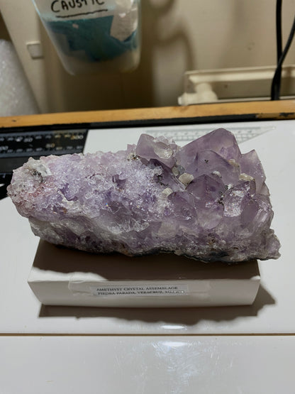 AMETHYST QUARTZ CRYSTAL ASSEMBLAGE : PIEDRA PARADA, MEXICO 474g MF4746