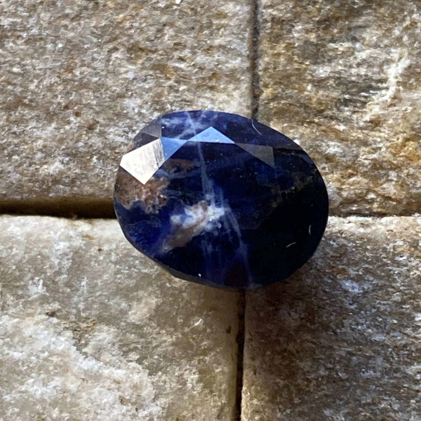 SODALITE NATURAL MINED GEMSTONE - KOKSHA VALLEY, AFGHANISTAN 4.15Ct MFG3660