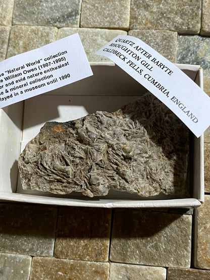 QUARTZ AFTER BARYTE : ROUGHTON GILL, CUMBRIA, ENGLAND 72g MF4747