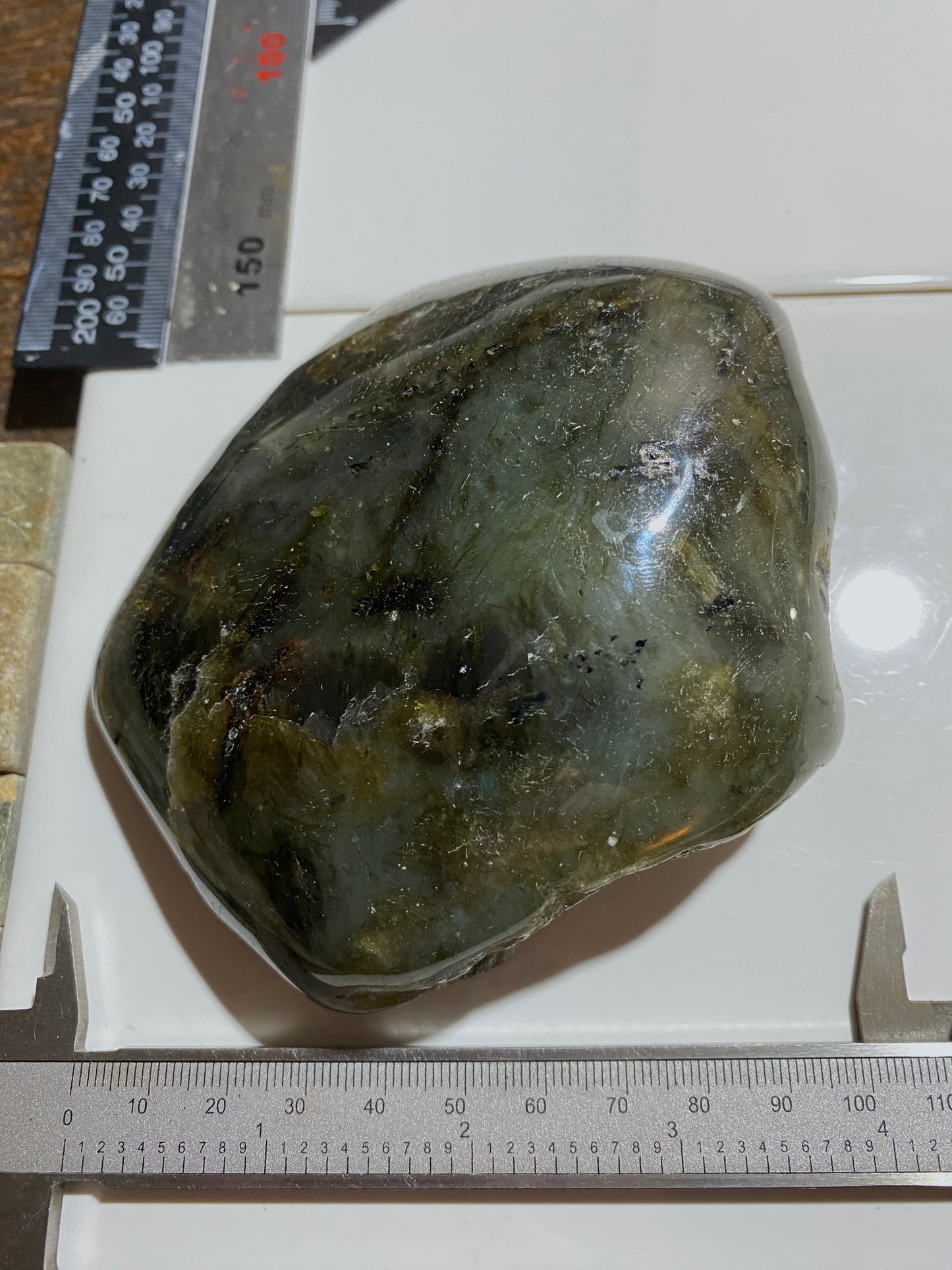 LABRADORITE [ ANORTHITE PLAGIOCLASE] : LAURENTIDES, CANADA  547g MF4748