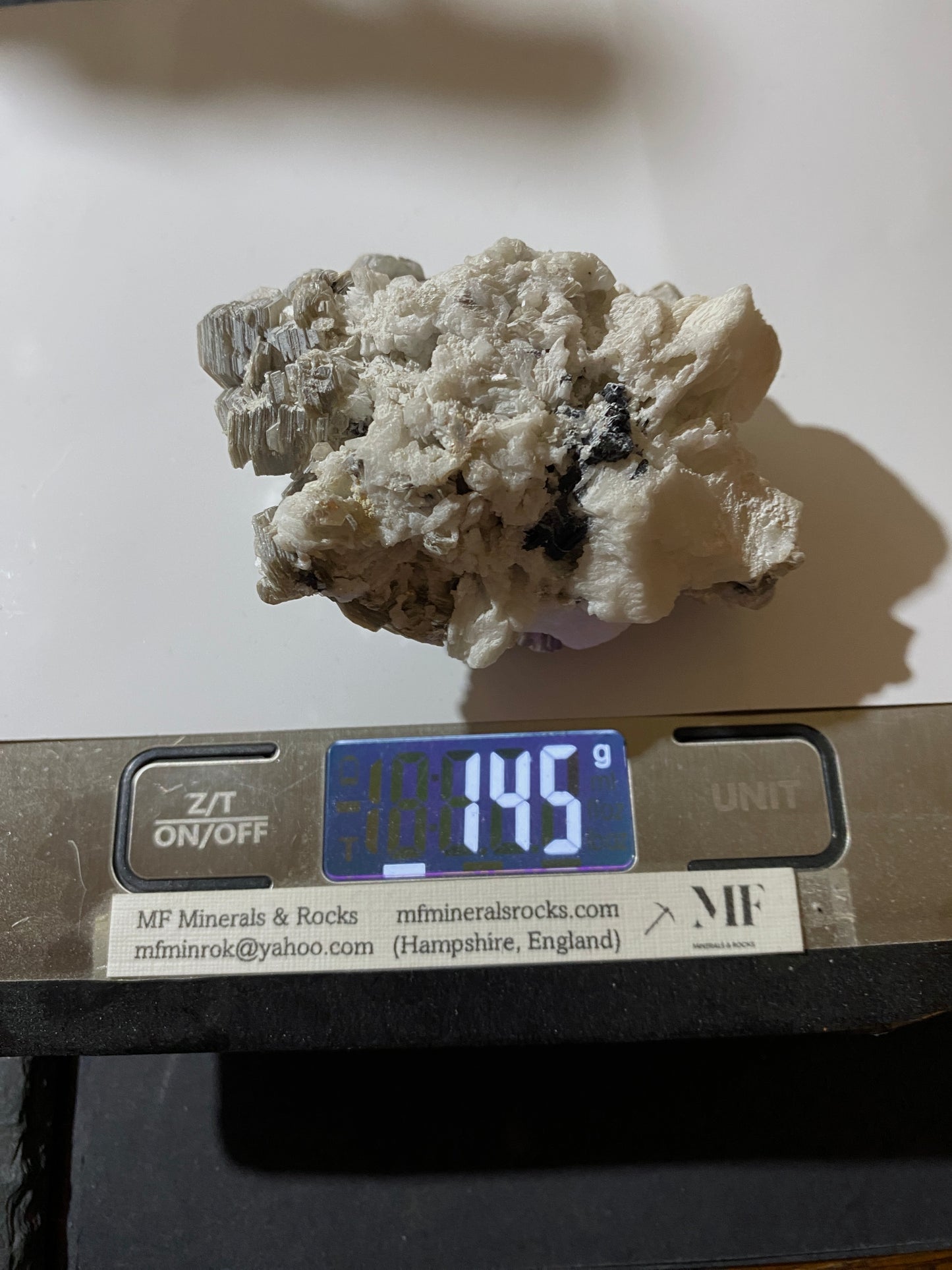 MUSCOVITE WITH MINOR SCHORL : HAROMOSH MTS, GILGIT-BALTISTAN, PAKISTAN 145g MF4750