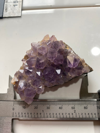 AMETHYST x 3 : IRAI, RIO GRANDE DO SUL, BRAZIL 260g. MF4754