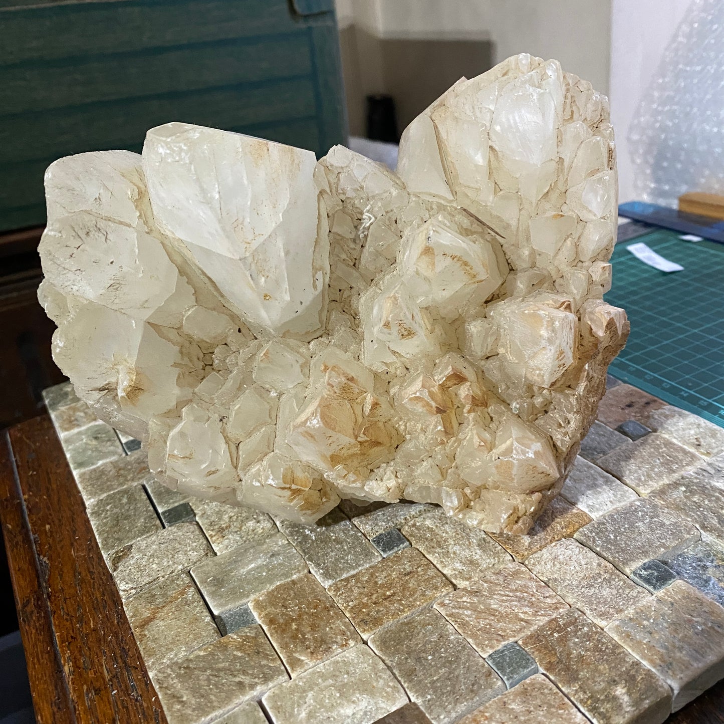 CALCITE CRYSTAL ASSEMBLAGE - TONMAWR QUARRY, WALES: SUBSTANTIAL 3242g MF2147