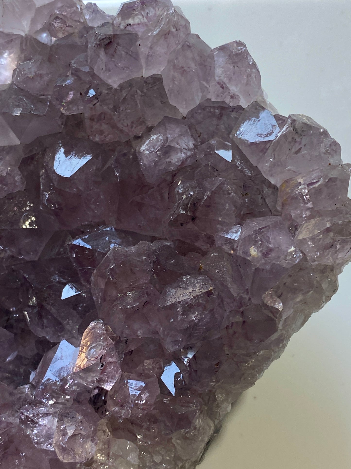 AMETHYST CRYSTAL ASSEMBLAGE : AMETISTA DO SUL, RIO GRANDE DO SUL, BRAZIL 684g MF4757