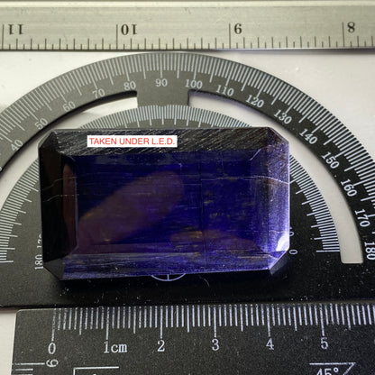 SAPPHIRE CORUNDUM NATURAL MINED - SOUTH AFRICA - MASSIVE 285Ct  MFG5085