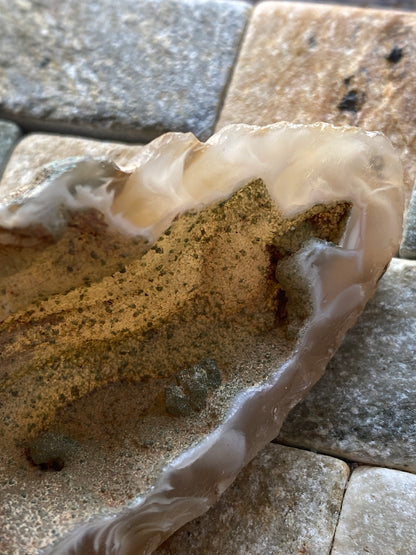 AGATE GEODE : MISSOURI RIVER, NOTH DAKOTA, U.S.A. 34g  MF4758