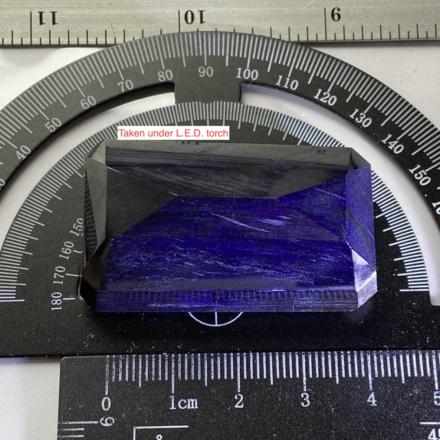 SAPPHIRE CORUNDUM NATURAL MINED - SOUTH AFRICA - MASSIVE 285Ct  MFG5085