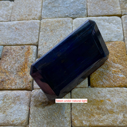 SAPPHIRE CORUNDUM NATURAL MINED - SOUTH AFRICA - MASSIVE 285Ct  MFG5085