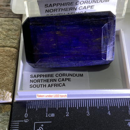 SAPPHIRE CORUNDUM NATURAL MINED - SOUTH AFRICA - MASSIVE 285Ct  MFG5085