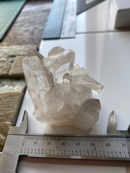 QUARTZ CRYSTAL ASSEMBLAGE : MOUNT IDA, ARKANSAS, U.S.A.  118g MF4760