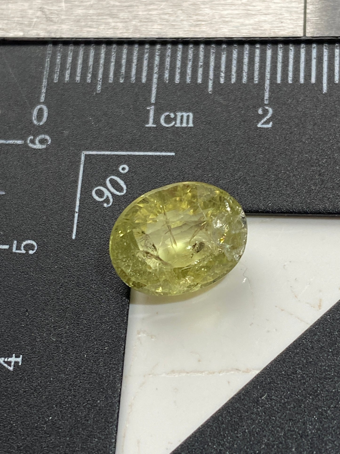 RARE GROSSULAR GARNET NATURAL GEMSTONE : MIMINSKY, SAKHA, RUSSIA 5.39Ct MFG4889