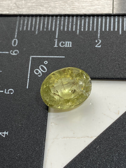 RARE GROSSULAR GARNET NATURAL GEMSTONE : MIMINSKY, SAKHA, RUSSIA 5.39Ct MFG4889