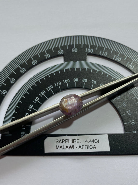 SAPPHIRE NATURAL MINED GEMSTONE : CHIMWADZULU, MALAWI, AFRICA 4.44Ct MFG4871