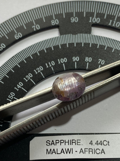 SAPPHIRE NATURAL MINED GEMSTONE : CHIMWADZULU, MALAWI, AFRICA 4.44Ct MFG4871