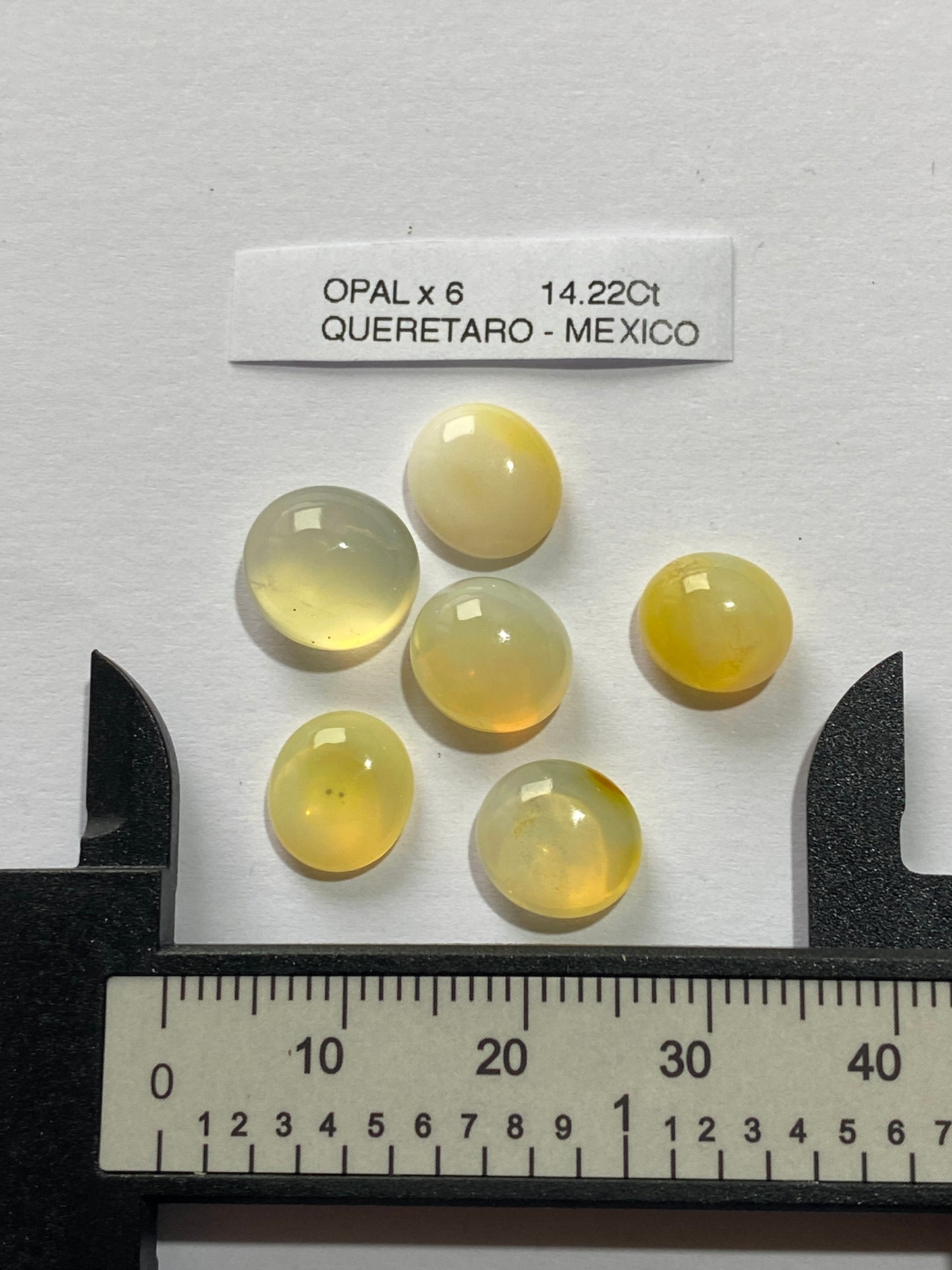 OPAL NATURAL MINED GEMSTONES x 6 : CARBONERA MINE, QUERETARO, MEXICO 14.22Ct MFG4888