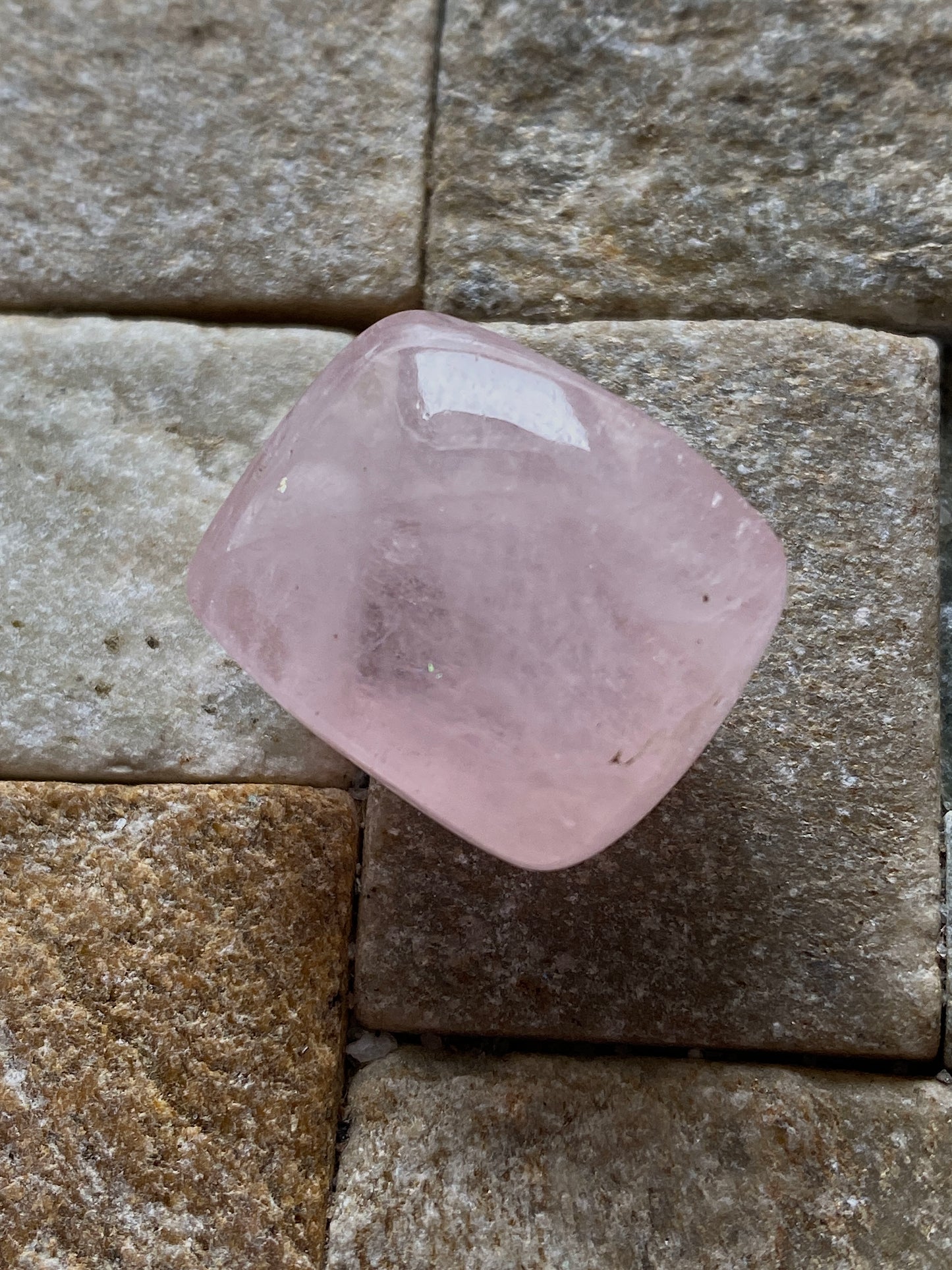 ROSE QUARTZ NATURAL GEMSTONE : LARANJEIRAS, MINAS GERAIS, BRAZIL 38.23Ct MFG4868