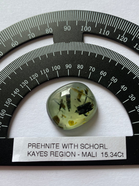 PREHNITE NATURAL GEMSTONE : MATIA, KAYES REGION, MALI  15.34Ct MFG4872