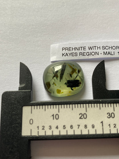 PREHNITE NATURAL GEMSTONE : MATIA, KAYES REGION, MALI  15.34Ct MFG4872