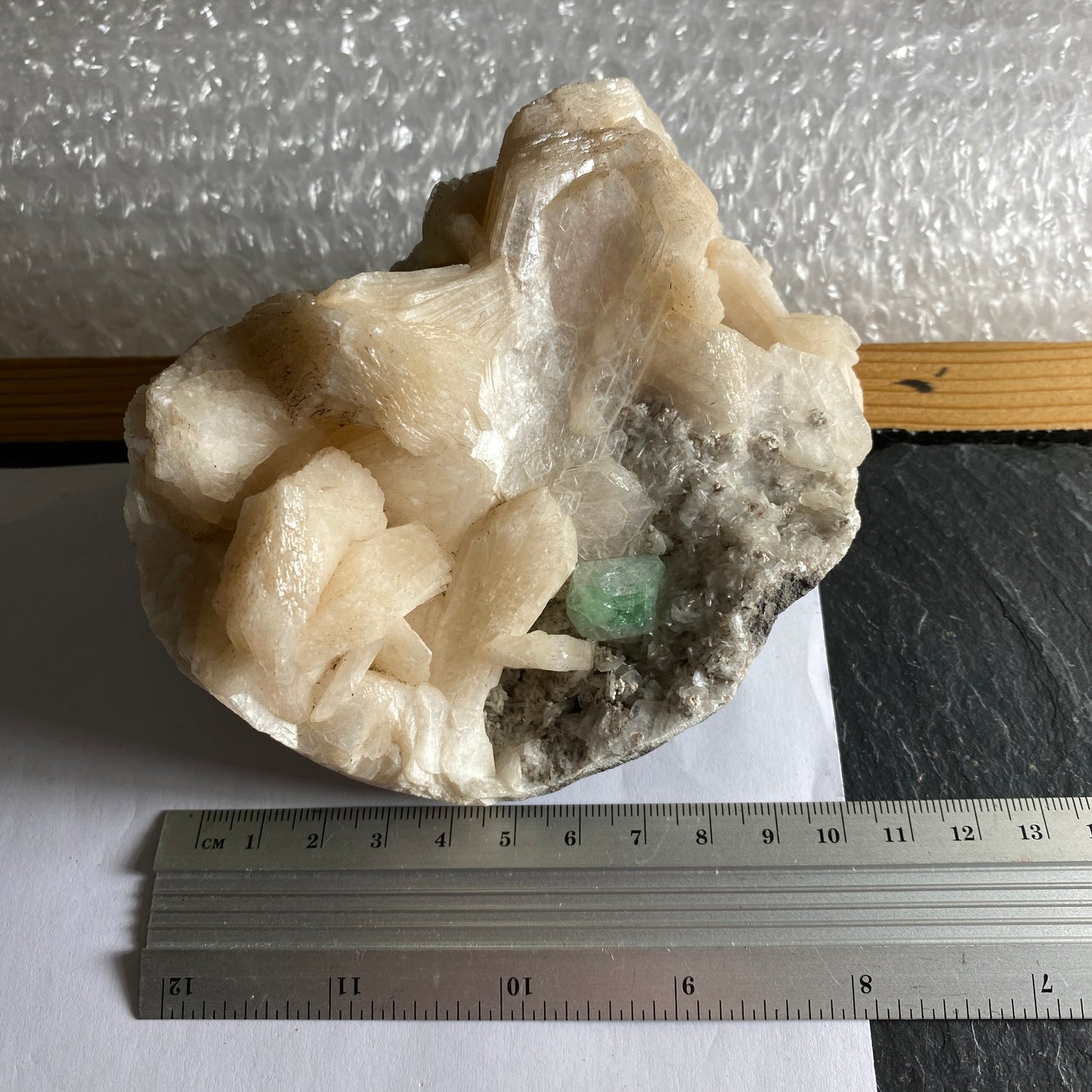 STILBITE WITH APOPHYLLITE, JALGAON, NASHIK, MAHARASHTRA, INDIA LARGE 494g MF1624