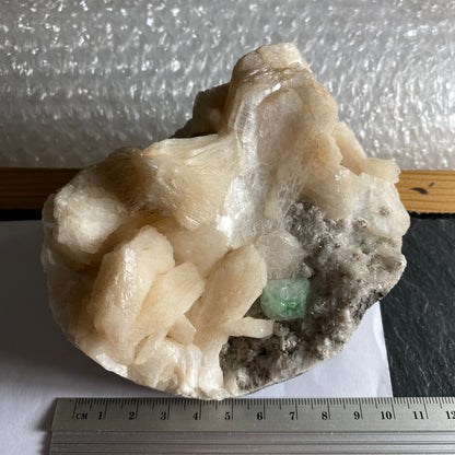 STILBITE WITH APOPHYLLITE, JALGAON, NASHIK, MAHARASHTRA, INDIA LARGE 494g MF1624