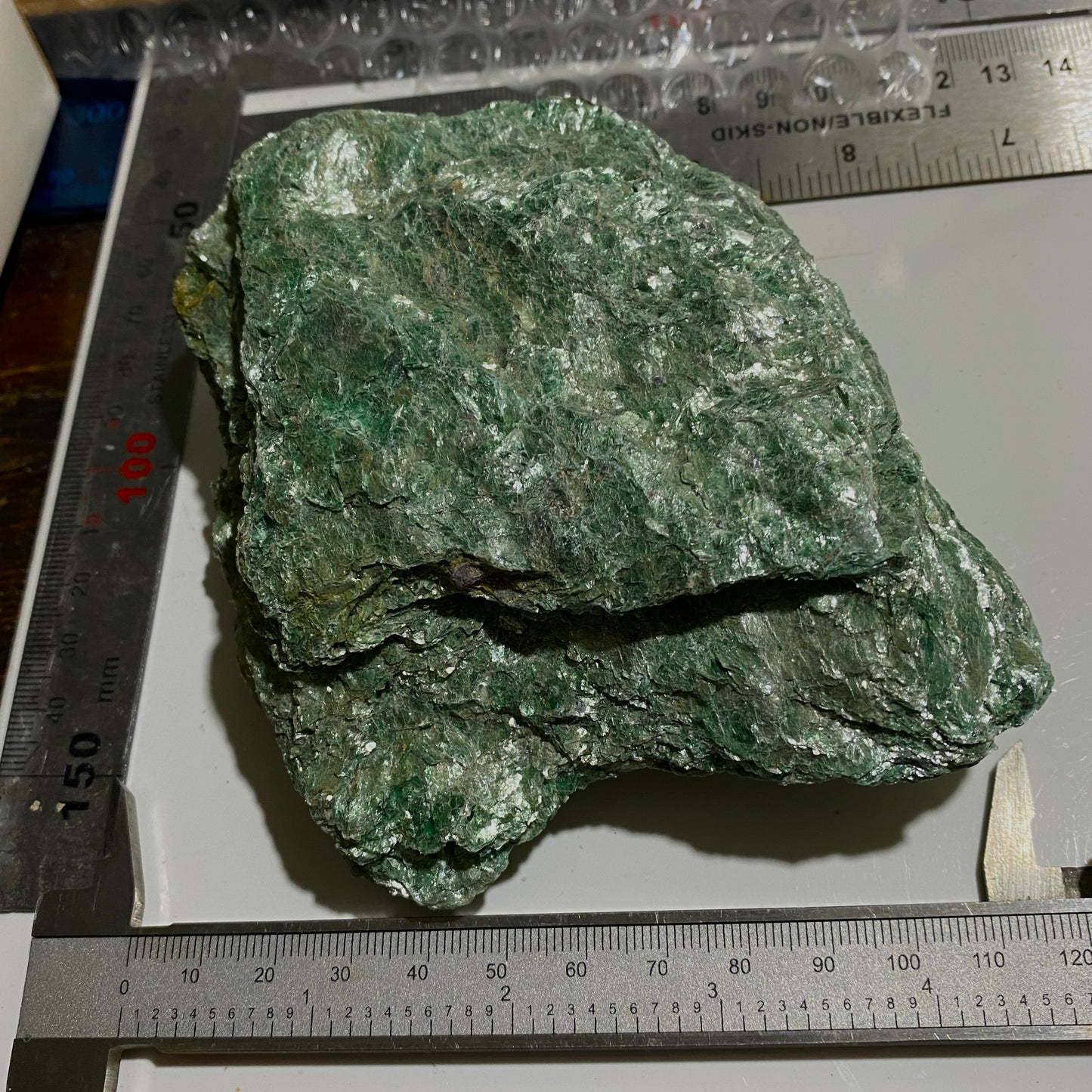 FUCHSITE [MICA] - GRAVES MOUNTAIN, GEORGIA, U.S.A. LARGE 611g MF4013