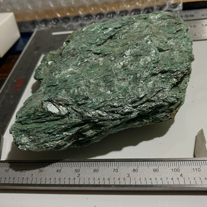 FUCHSITE [MICA] - GRAVES MOUNTAIN, GEORGIA, U.S.A. LARGE 611g MF4013