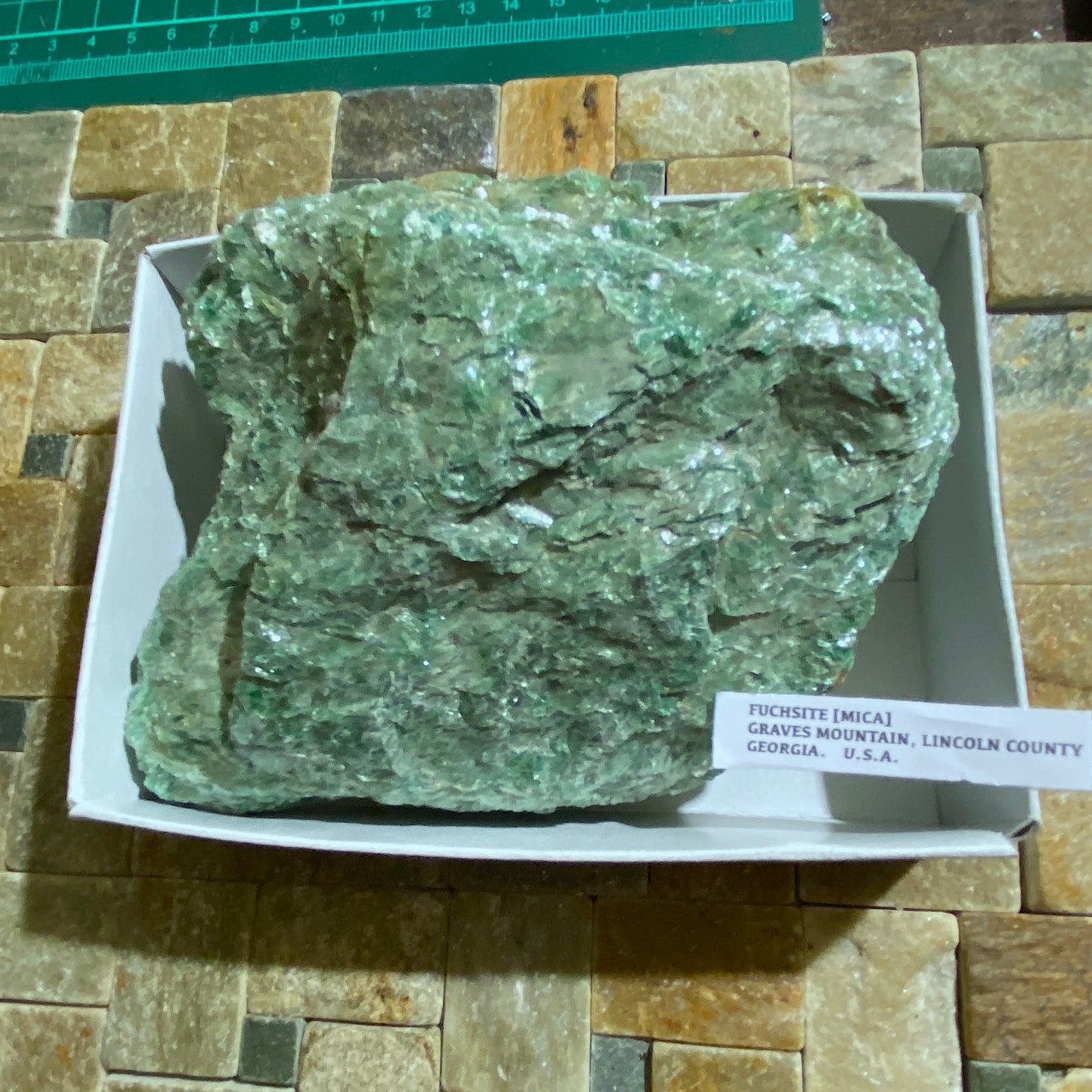 FUCHSITE [MICA] - GRAVES MOUNTAIN, GEORGIA, U.S.A. LARGE 611g MF4013