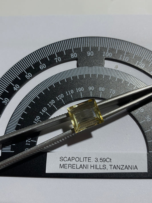 SCAPOLITE NATURAL GEMSTONE : MERELANI HILLS, TANZANIA  3.59Ct MF4865