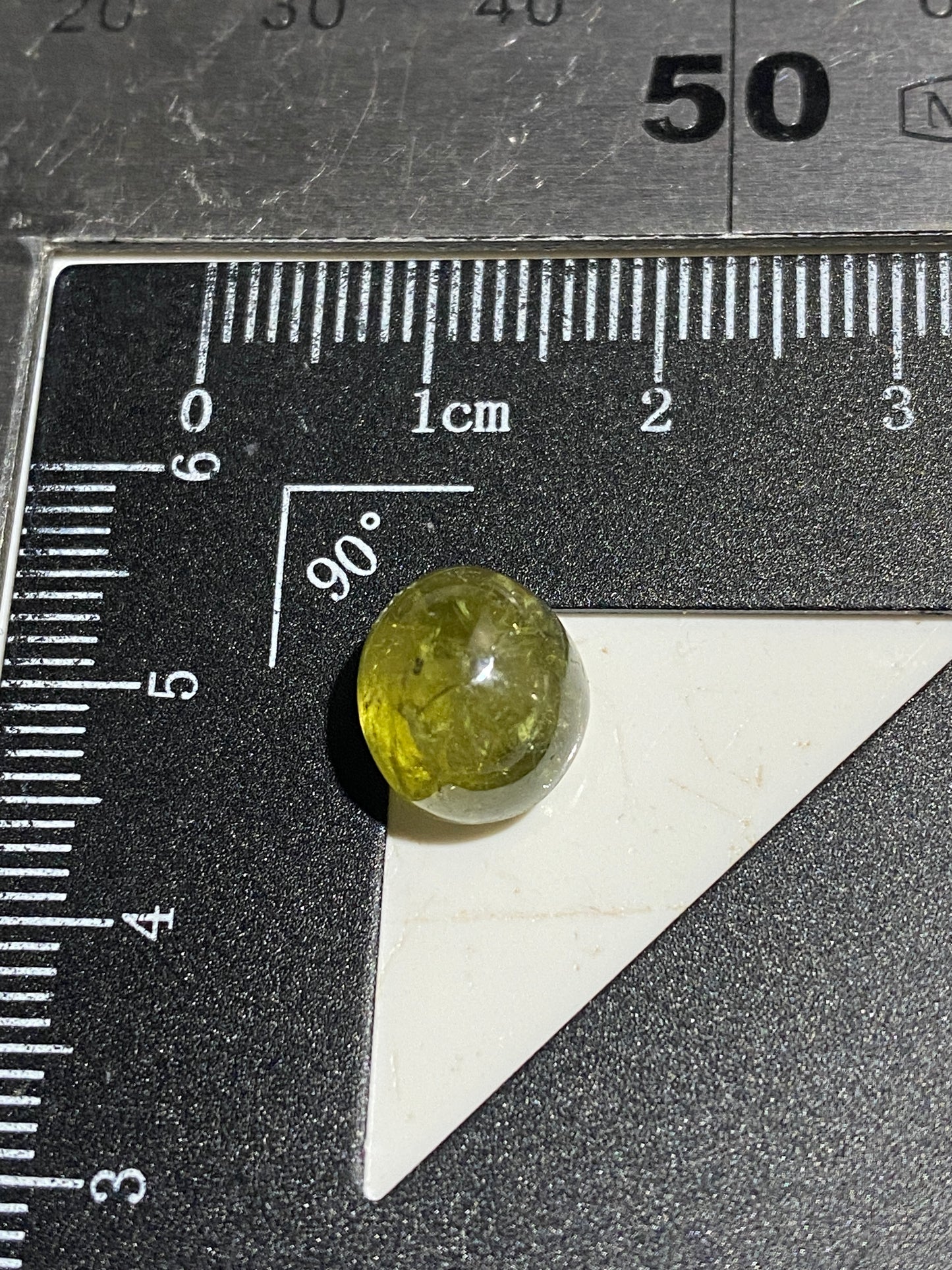 GROSSULAR GARNET NATURAL GEMSTONE : MIMINSKY, SAKHA, RUSSIA. 7.40Ct. MFG4882