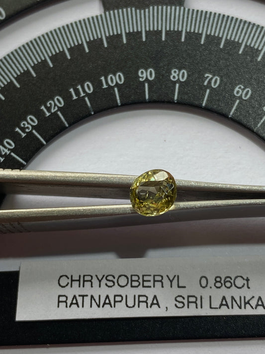 CHRYSOBERYL RARE NATURAL GEMSTONE : RATNAPURA, SRI LANKA  0.86Ct MFG4867