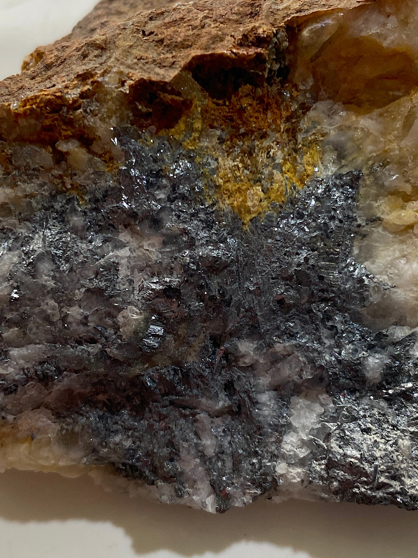 STIBNITE IN QUARTZ : HARE HILL, NEW CUMNOCK, AYRSHIRE, SCOTLAND 104g MF4861