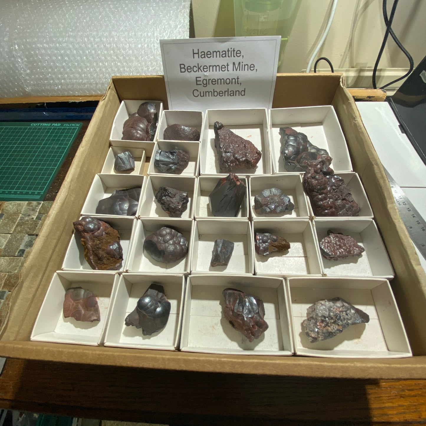 A COLLECTION OF  20 HEMATITE SPECIMENS FROM BECKERMET MINE, CUMBRIA MF4034