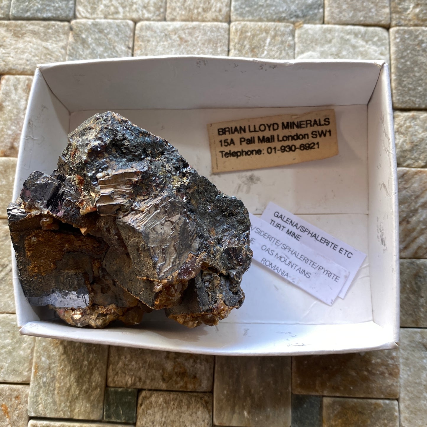 GALÈNE/SIDERITE/SPHALERITE/PYRITE ÉCHANTILLON IMPRESSIONNANT DE ROUMANIE 454g MF1150