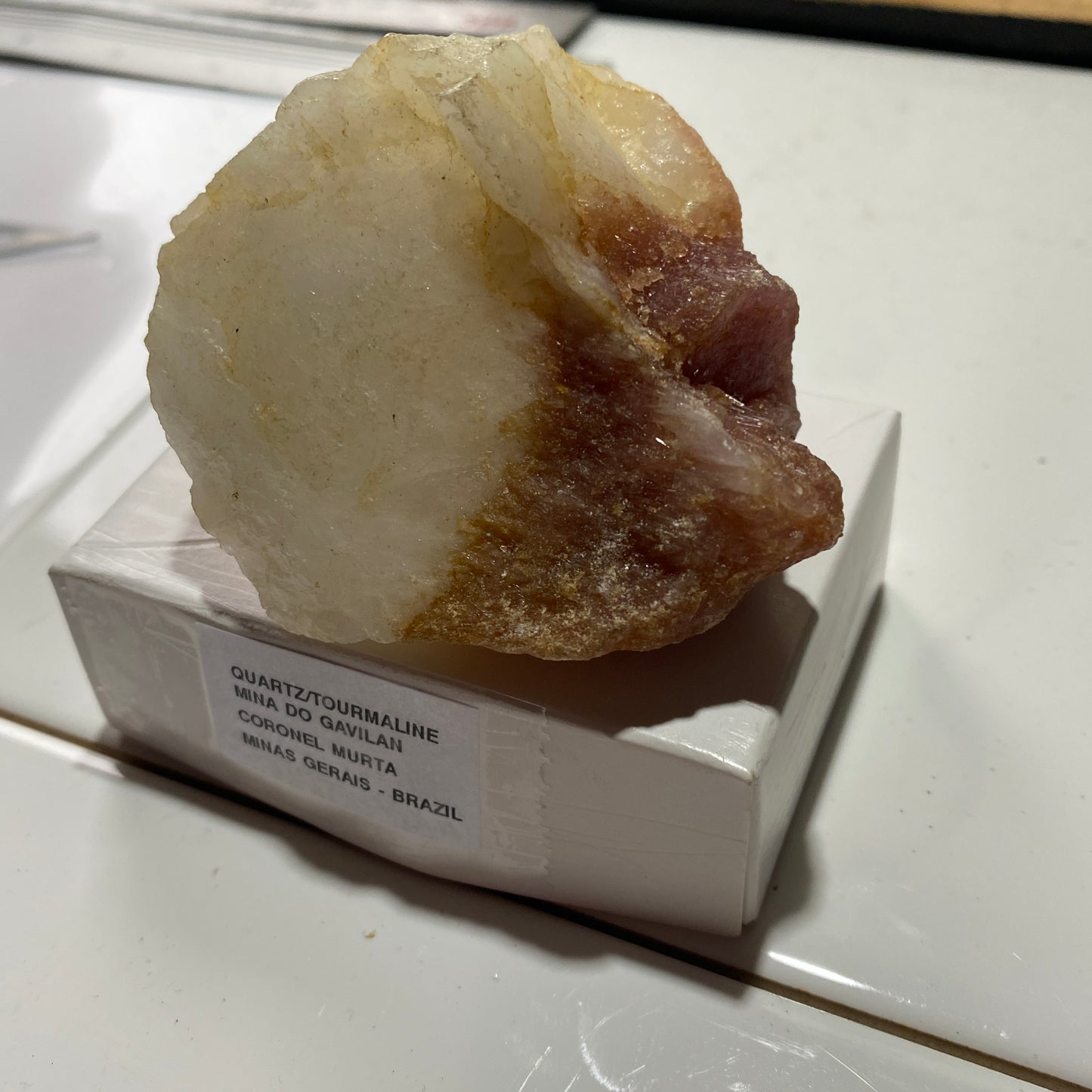 TOURMALINE & QUARTZ ROUGH SPECIMEN FROM MINAS GERAIS 160g  MF1184A