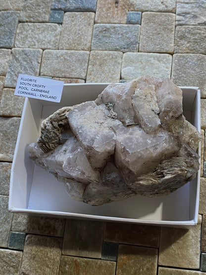 FLUORITE : SOUTH CROFTY, POOL, CARN BRAU, CORNWALL, ENGLAND 480g MF4765