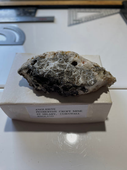 ANGLESITE [ETC]  : PENBERTHY CROFT MINE, ST HILARY, CORNWALL, ENGLAND 52g MF4766
