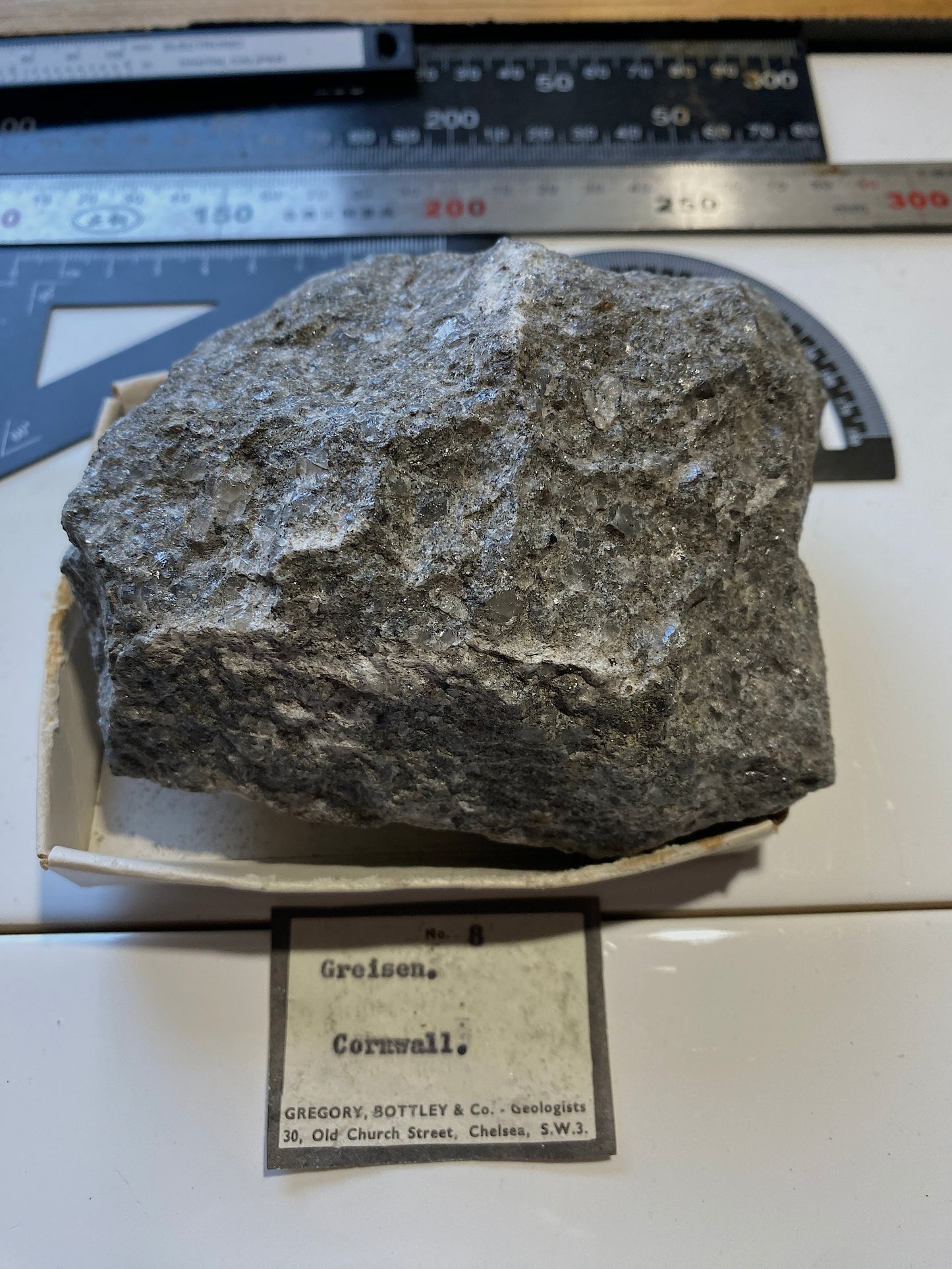 GREISEN ROCK : CORNWALL, ENGLAND. 841g MF4767