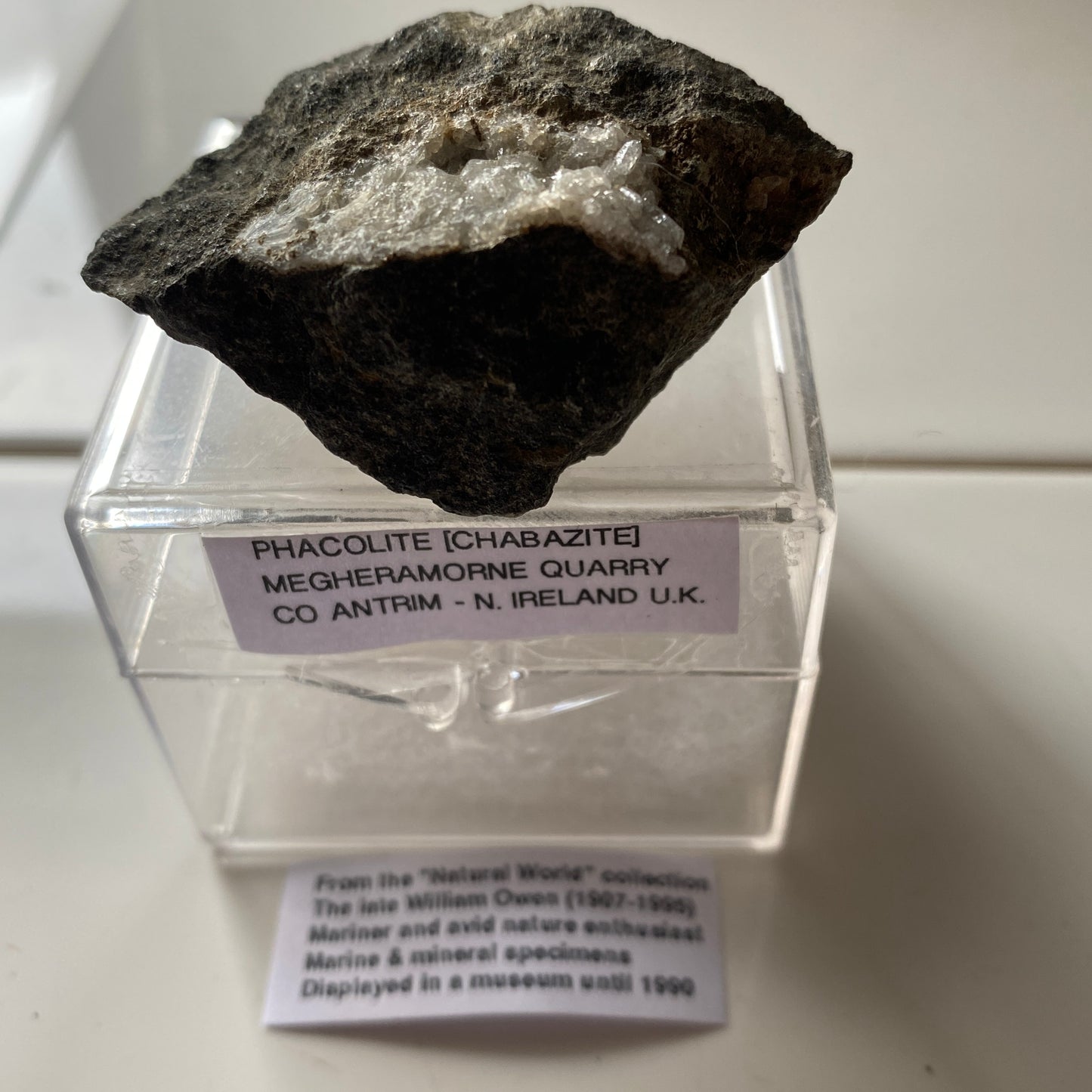 CHABAZITE [ZEOLITE GROUP] - MEGHERAMORNE QUARRY, N. IRELAND  45g MF1164
