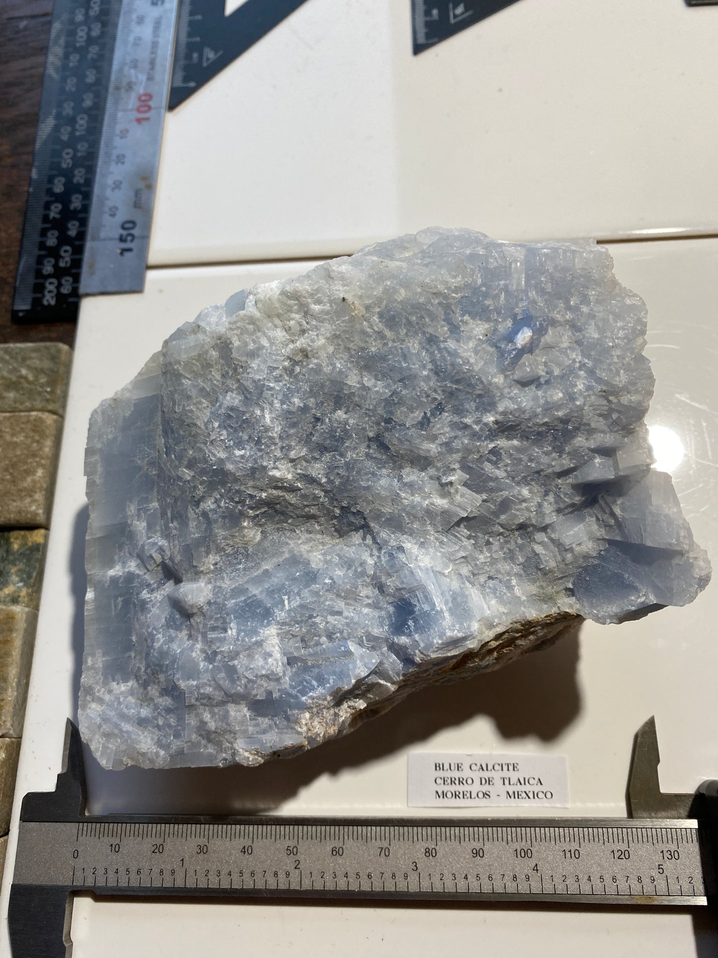 BLUE CALCITE : CERRO DE TLAICA, MORELOS, MEXICO  922g MF4768