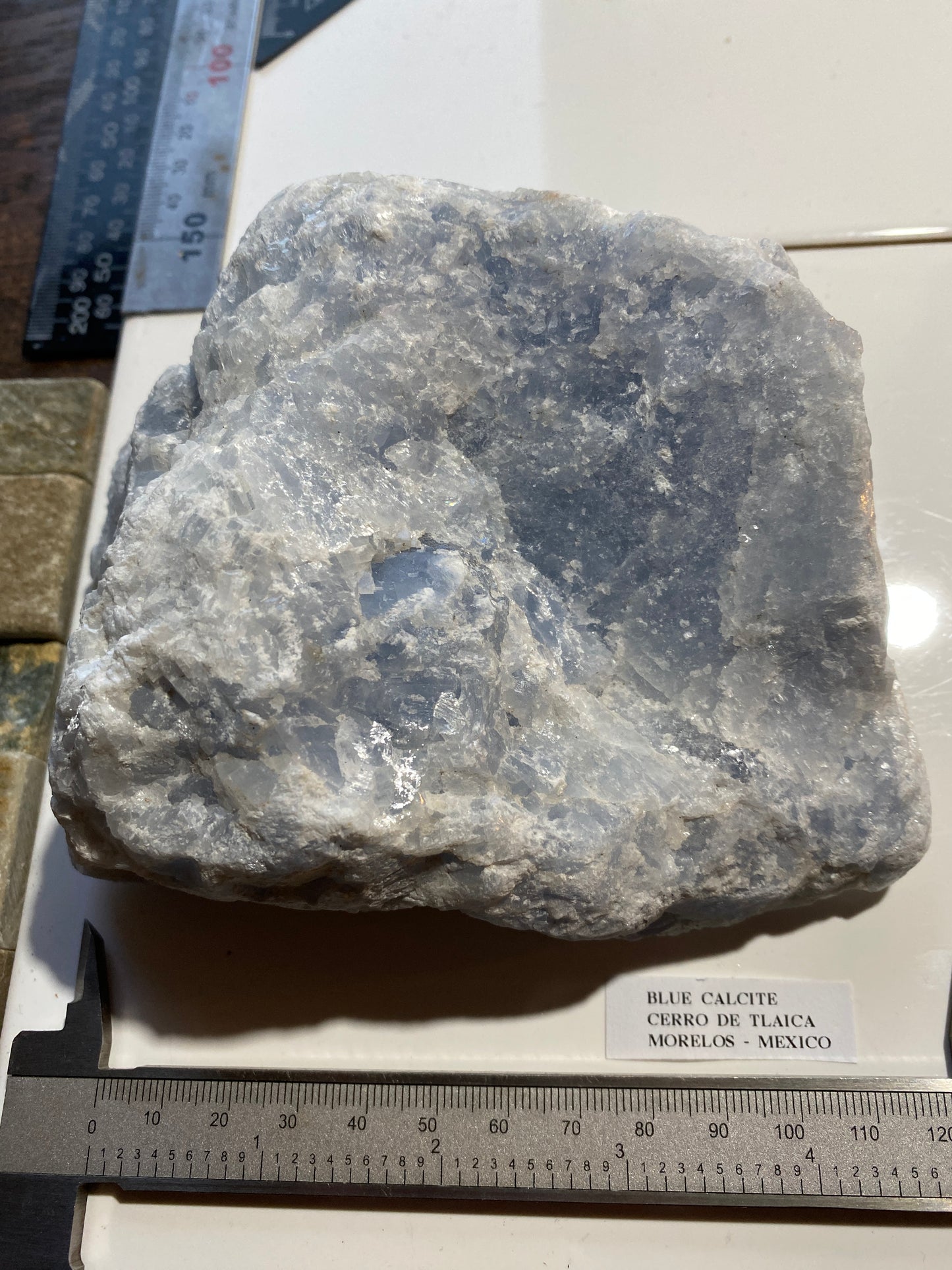 BLUE CALCITE : CERRO DE TLAICA, MORELOS, MEXICO  922g MF4768