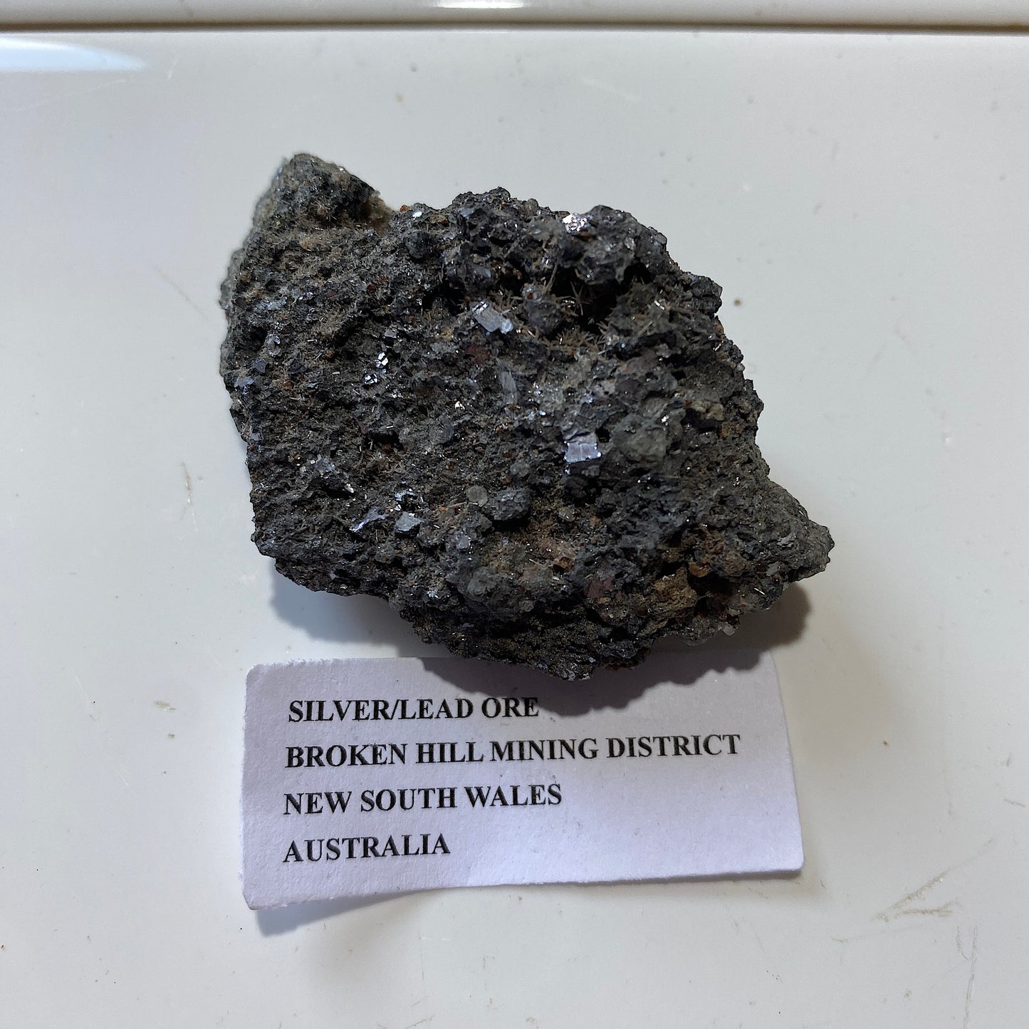 MINERAL DE PLATA/PLOMO DE BROKEN HILL, NSW AUSTRALIA 44g MF1147