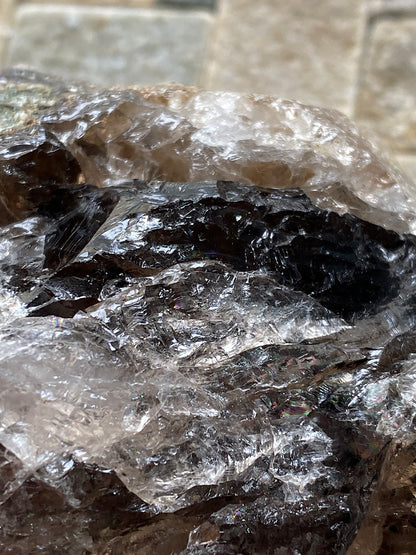 SMOKE QUARTZ [ETC] : LOCHAN NA LAIRAGE, BENLAWERS, SCOTLAND. 607g. MF4873