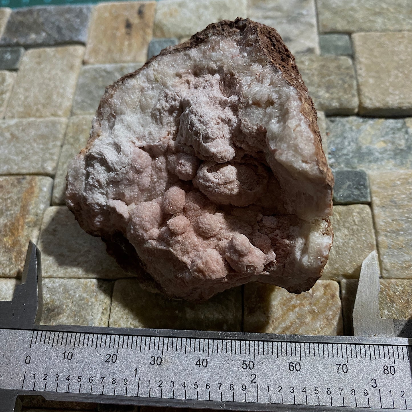 BOTRYOIDAL QUARTZ IN CALCITE GEODE - DULCOTE, SOMERSET, ENGLAND 138g MF1158