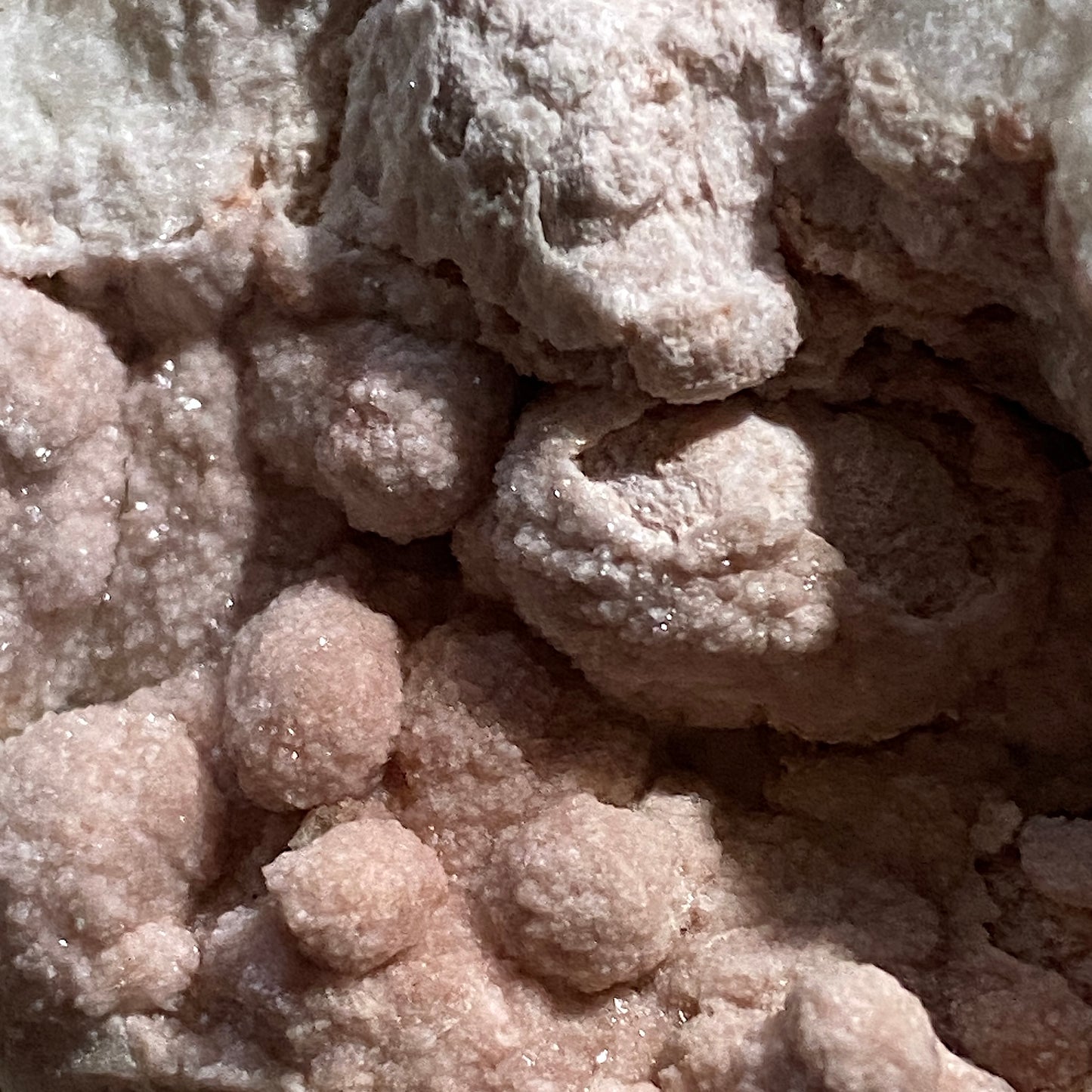 BOTRYOIDAL QUARTZ IN CALCITE GEODE - DULCOTE, SOMERSET, ENGLAND 138g MF1158