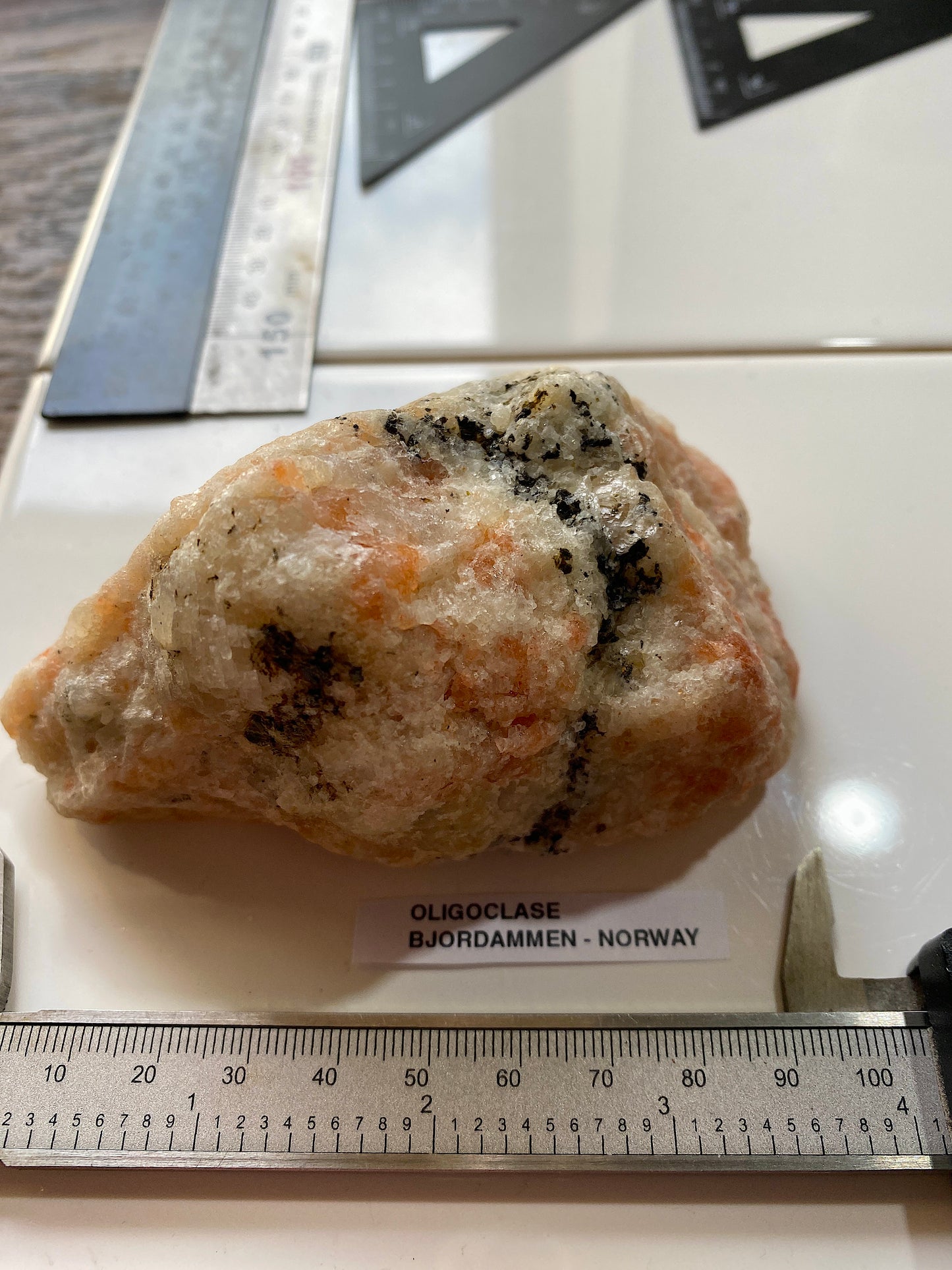 OLIGOCLASE FELDSPAR  : BJORAM SUNSTONE QUARRY, BAMBLE  NORWAY. 351g MF4876