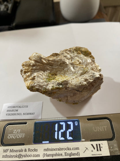 HYDROTALCITE : SNARUM, VIKERSUND, NORWAY. 122g MF4879