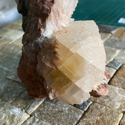 CALCITE ON BARYTE - TAFF'S WELL QUARRY, PENTYRCH - WALES 706g MF4063