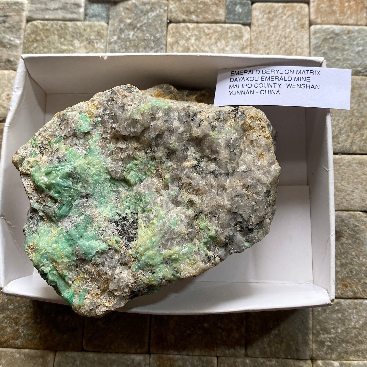EMERALD BERYL ON MATRIX FROM DAYAKOU EMERALD MINE, CHINA 345g MF1103