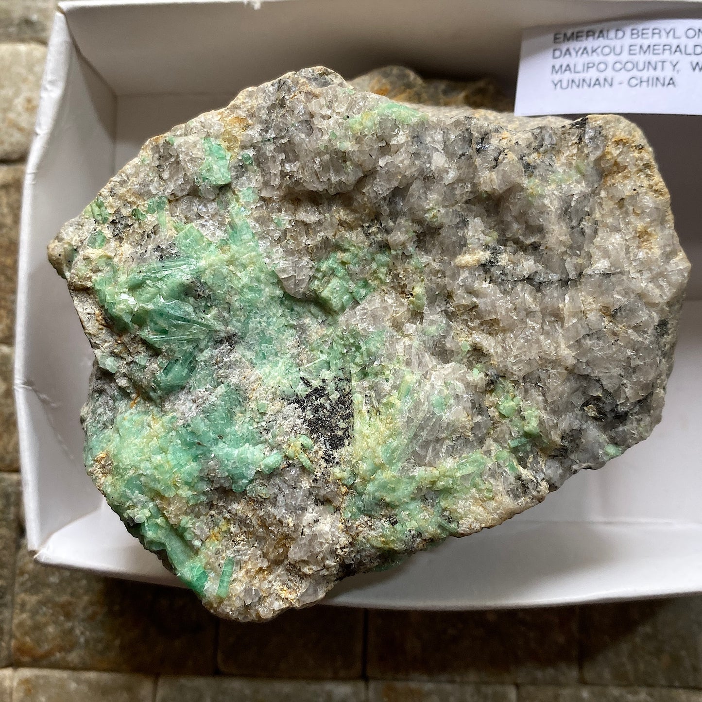 EMERALD BERYL ON MATRIX FROM DAYAKOU EMERALD MINE, CHINA 345g MF1103